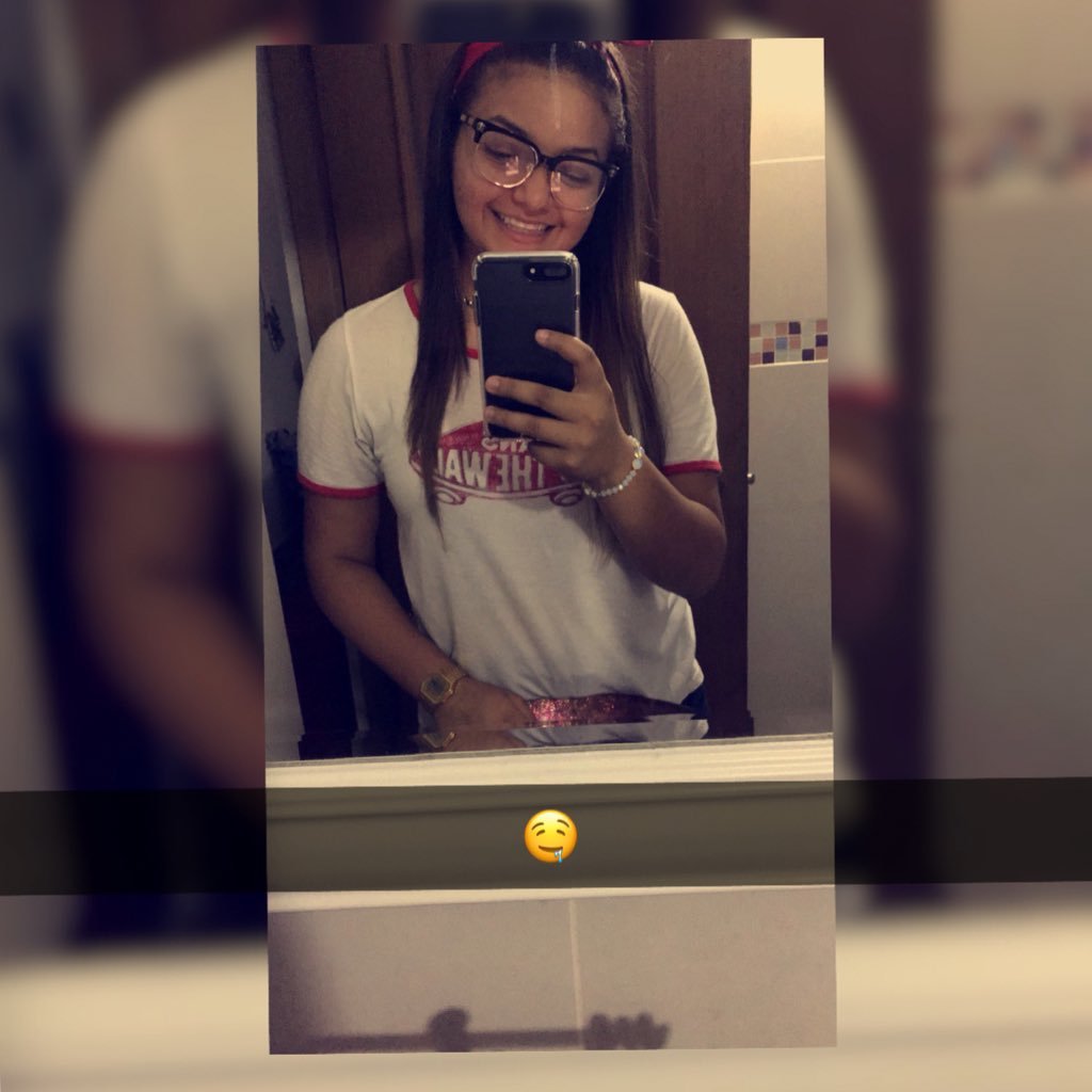 Maryborrero15's profile picture. sc:marieborrero 👻