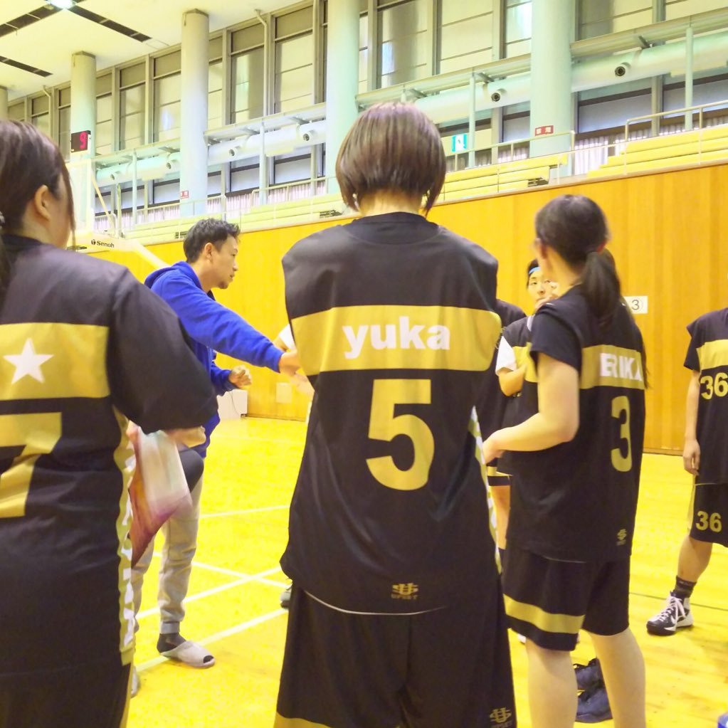 ユカ 信じられー ん バス待ってたら車で送ってもらったらしい今時のギャル風な女の子5人くらい降りてきて 超騒ぎながら2人が千葉銀の前で野ション 友達止めないのかよっ そしてそのまま駅へ ユカ 信じられー ん バス待ってたら車で送ってもらったらしい今時のギャル風な女の子5人くらい降りてきて 超騒ぎながら2人が千葉銀の前で野ション 友達止めないのかよっ そしてそのまま駅へ