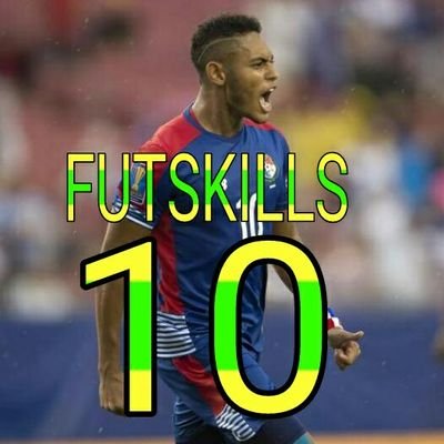 Hola chicoos!!
Soy una persona que le gusta hacer videos en Youtube.

Tengo 2,200 Subs!!

Se llama FutSkills10 y vallan a verlo aver si les gusta!! Suscribete