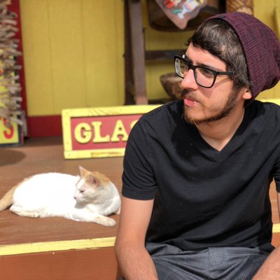 DavidisRobles's profile picture. I'm just the Diet Coke and science guy