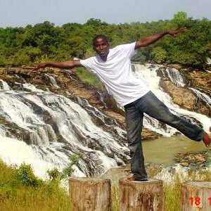 shola4u2nv's profile picture. Controversial, father & husband.
 I am Shola, an unrepentant GOONER. Simply Rebellious #Gemini #Sanguine #Arsenal #Islam