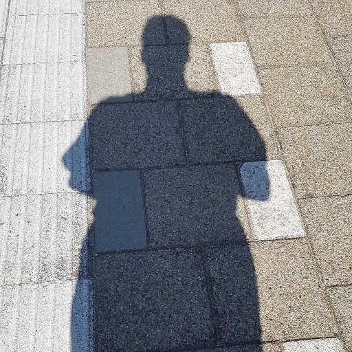 Getrouwd, 2 dochters, werk bij het spoor als (mentor)machinist en soms bezig met de roosters voor Utrecht.
Hobby's: computers, aquaruim, vijver en modeltreinen