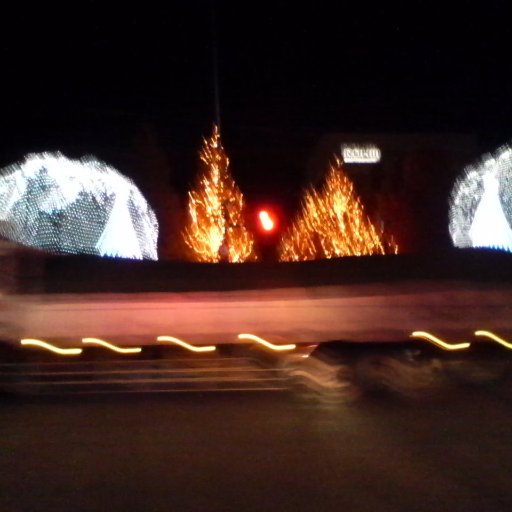 threepeace2002's profile picture. 初心者で、 とてもあわて者です。
今までのツイート見たら恥ずかしいほど、誤字、変換間違えいっぱい。   
30年以上前に慎吾ちゃんを見て、
初めてファンクラブに入会しました。
新しい地図が立ち上がって新しい地図のNAKAMになりました