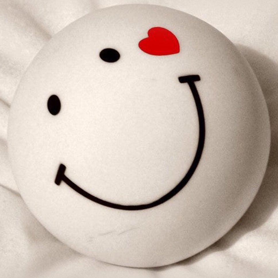 akubi0810's profile picture. 