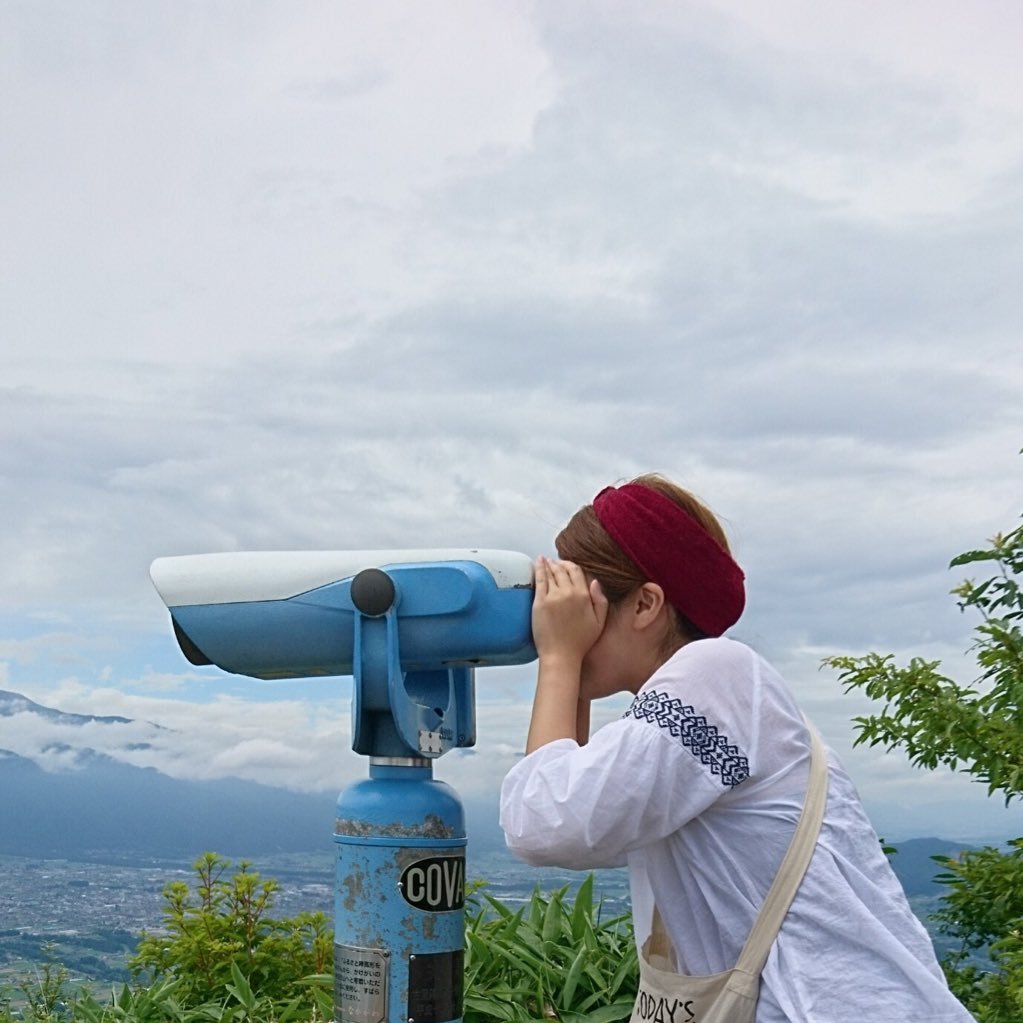 神奈川県→長野県移住⛰️
田んぼのある暮らし🌾
ちびっこ、犬、山、自然。
「豊かに暮らすコト」を追求中🌱