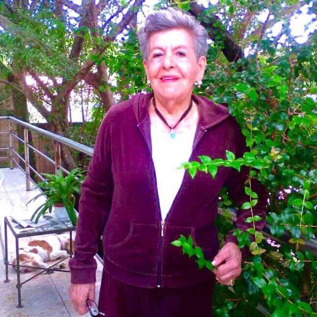 RACarbonellC's profile picture. De luto, Venezuela fracturada. Muera la Tiranía. Viva la Libertad. Abogado. Fotógrafo. Artista visual. Hacedor. Miembro de COLADE, adscrito a FELABAN