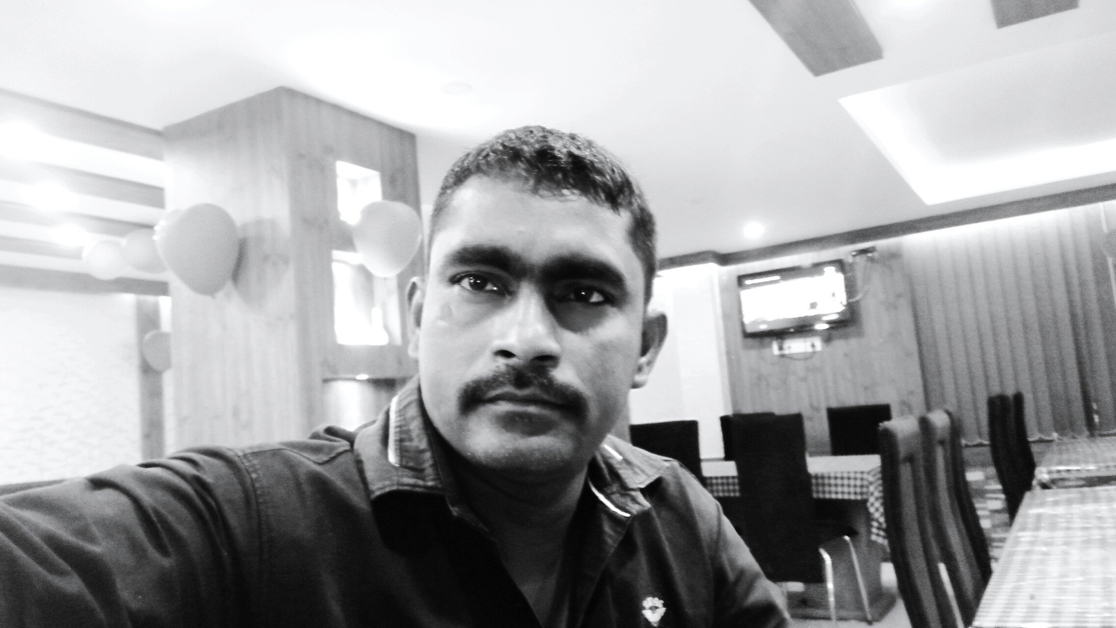 rishikesh577877's profile picture. Journalist