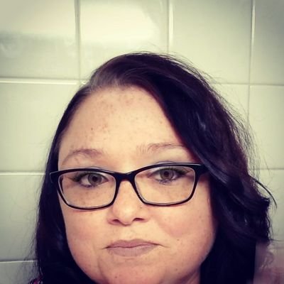 misschrisnc77's profile picture. 