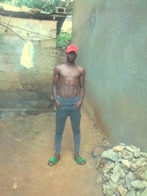 tsala40325369's profile picture. 