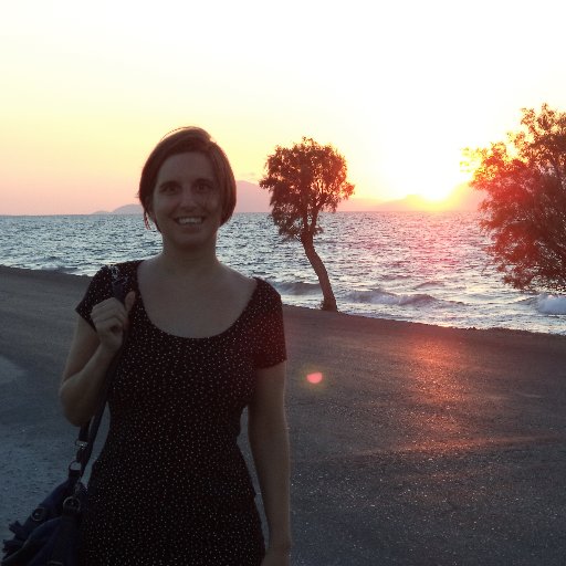 Expat mais pas trop loin quand même, lebt an der Grenze / journaliste, Reporterin / pense en 🇫🇷 schreibt auf 🇩🇪