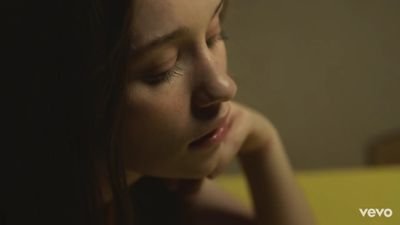 Maior e melhor fonte sobre charts da cantora @thisissigrid! Siga e ative as notificações para ficar por dentro dos charts da fada.