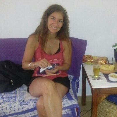 eche_caro's profile picture. Peronista y metalera!!!