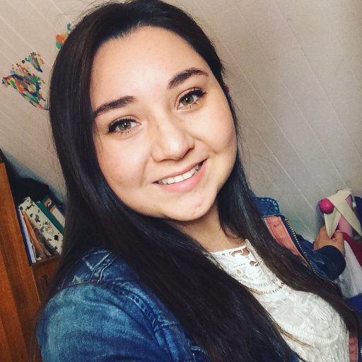 Terapeuta Ocupacional, hija de Dios, al que amo y sirvo con mi vida (: