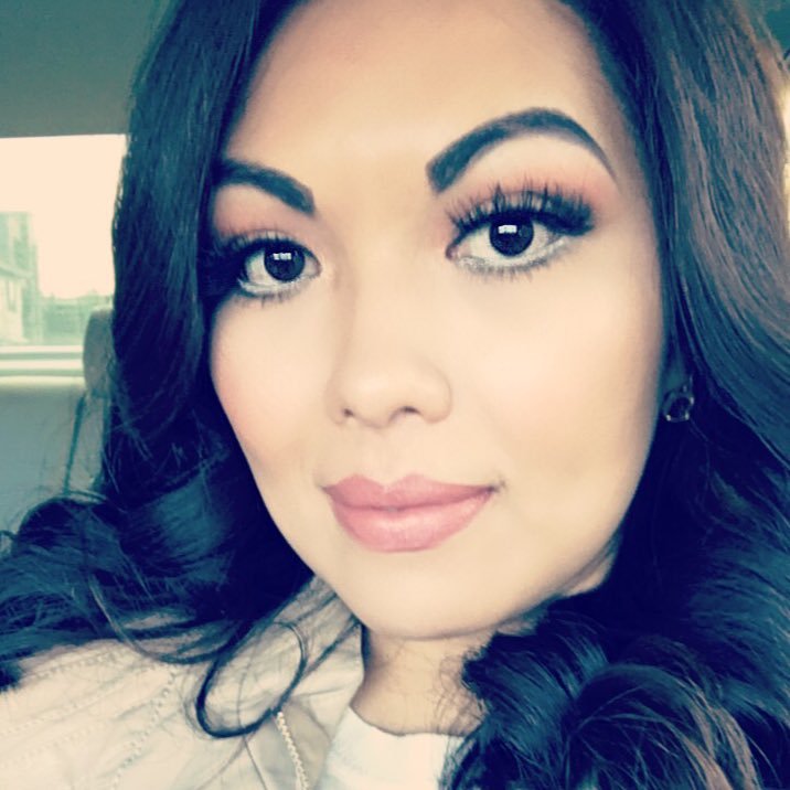 aripa07's profile picture. Rebelde ante lo establecido. Grande ante lo pequeño. Pequeña ante lo infinito. Seguidora de lo extraño, Amante de lo prohibido. Reina de diamantes