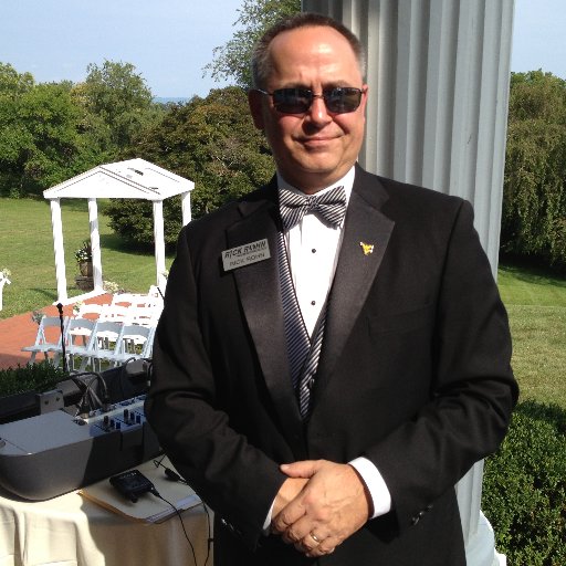 Wedding/mobile event DJ & Master of Ceremonies with 35+ years experience. A passionate West Virginia Mountaineer, drone pilot, and electric vehicle EVangelist.