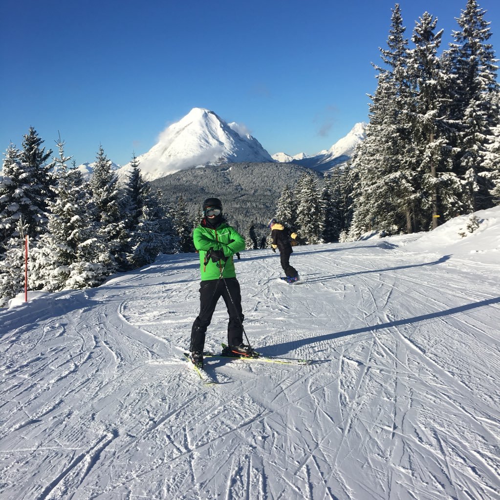 RealSamVickery's profile picture. https://t.co/uIoeFTo8xr #COYW