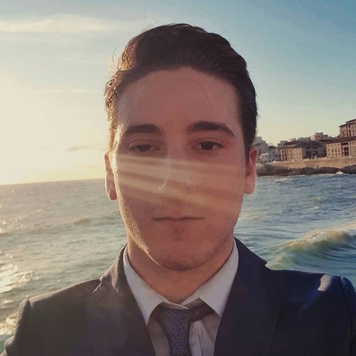 Stock and crypto market investor, finance consultants for C&T , and tech enthusiast !