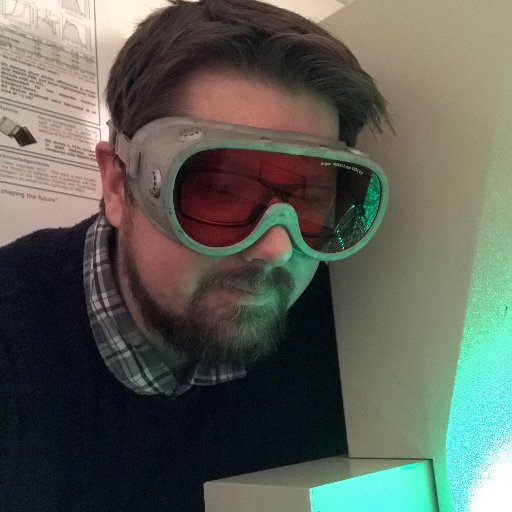 Writer, Laser Safety Officer & Occasional Tony Stark Impersonator. Tweeting about #Warhammer, #Writing and #Parenting.