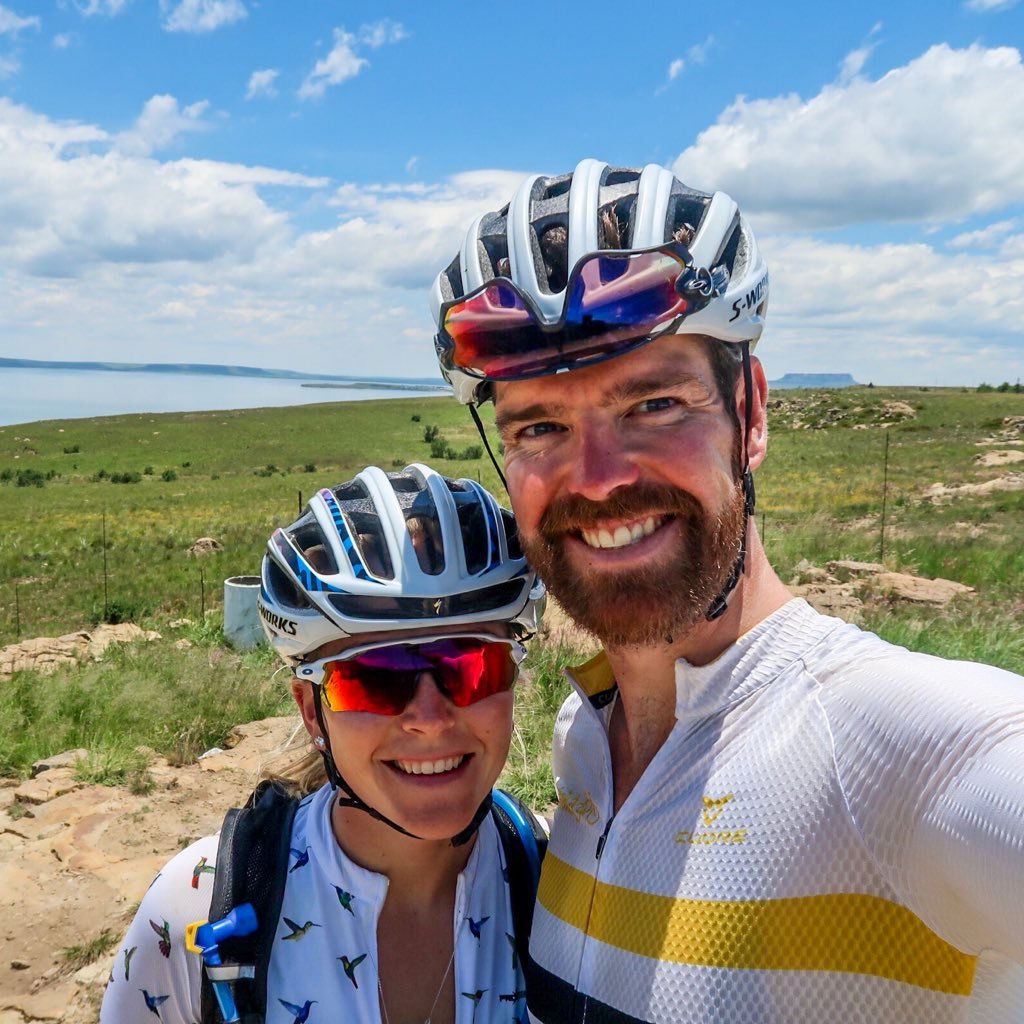 Just a guy who likes bikes and everything that they give us, and wants to share that with the world. I also like to ride far.