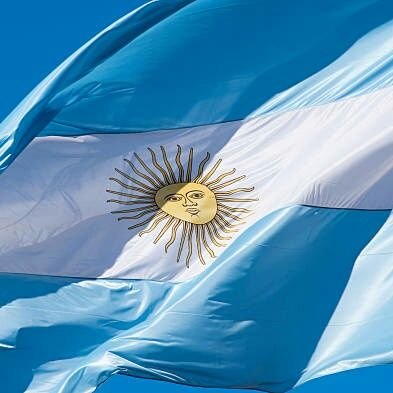 Argentinos fieles al crecimiento, a la verdad y la justicia. (Si seguís te sigo, si no me seguiste, al tiempote dejo de seguir).