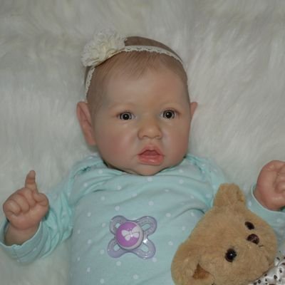 Add a little love to your home. My Etsy offers lifelike reborn babies and stylish wreaths for all occasions. https://t.co/tfoVqpiw3i