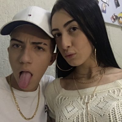 Lívia Nascimento // nascimentolivia_ 🐻 Phellipe Rodrigues // oiph_vlog 🐱 Se inscrevam no canal e assistam o último vídeo 👇🏻👇🏻👇🏻