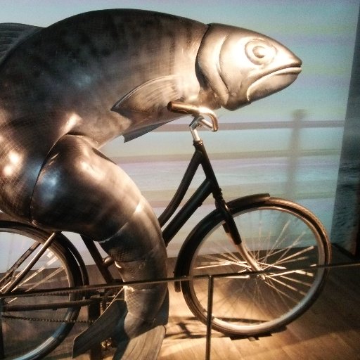 whistleroshi's profile picture. ある種のエンジニアです。ArduinoとPythonを勉強中！ 趣味は工作、ヨーロッパの民族音楽、英会話（EnglishCentral、DMMなど）。