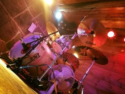 RolfGammals's profile picture. Drummer 🥁 Senior Lecturer 👨🏼‍🏫 Coach 😎 Tennis 🎾 Cycling 🚴‍♂️ Waterfront living ☀️ In crypto and #Cardano #ADA since 2017