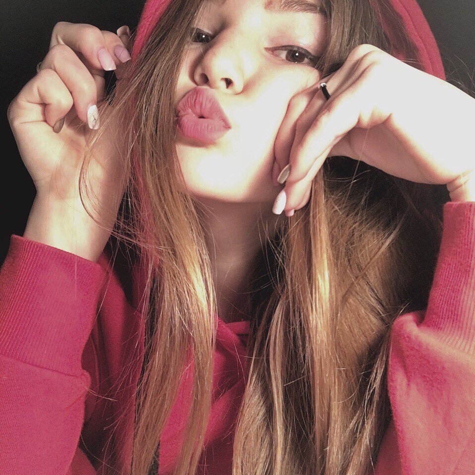 semyonovaaaaa's profile picture. 