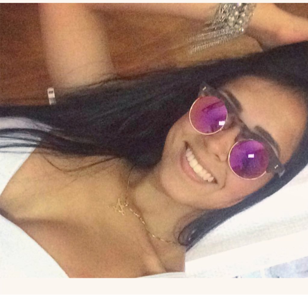 SP, 19 anos 🌸.                                                       Namorando