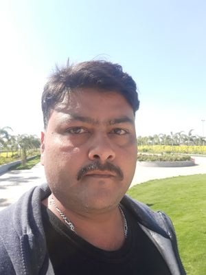 ArfatSh52703853's profile picture. 