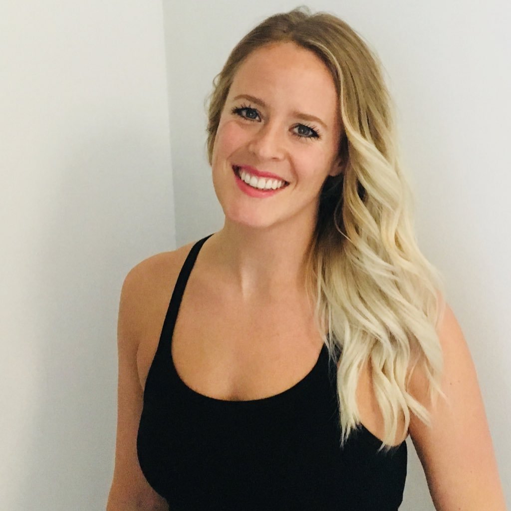 emmafitzmove's profile picture. Physiotherapist and Pilates Instructor @PlatinumPilates  Passionate movement teacher.