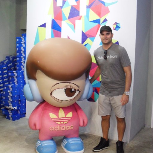 LGanem's profile picture. Quem sou eu?Pergunte a minha mãe, ela com certeza vai falar a verdade rsrs...Publicitário,praieiro,curioso,gosto das coisas boas da vida.