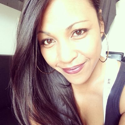 ShirleyRabeson's profile picture. Chasseur de têtes intelligentes, organisées , pertinentes. Feineant s'abstenir