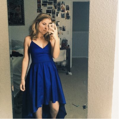 follow me on instagram ; @juliaktorrance