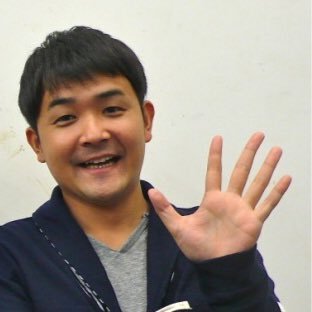 吉本興業株式会社所属 ツッコミ 癖があるものないものにツッコンでいくど リツイートで有名にして欲しいんじゃ