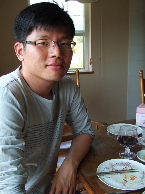 gdshim's profile picture. http://t.co/cMlx9zZ2RF