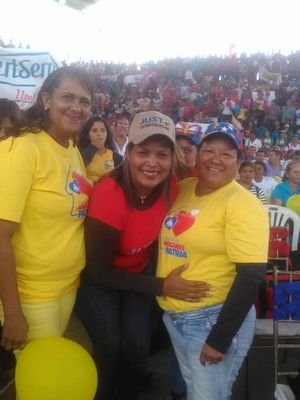 YulitzaMartin18's profile picture. Música Música Noticias Moda y Estilo Televisión