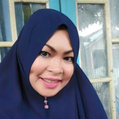 KesumaRoos's profile picture. Bismilah