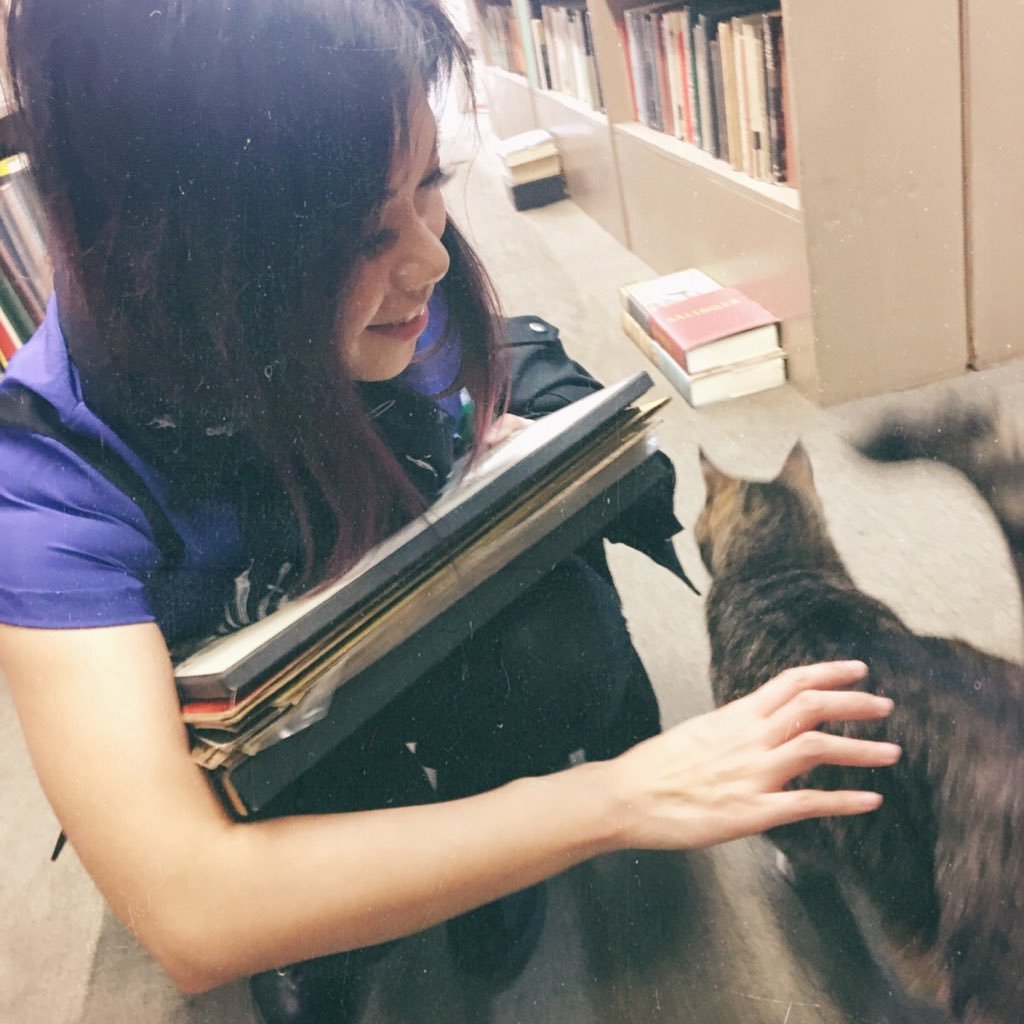 _heidi_wong's profile picture. Designer