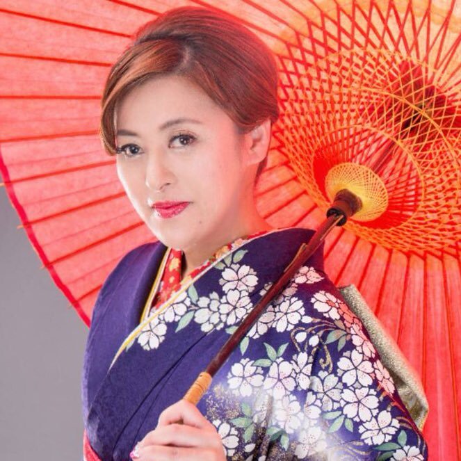 nanamimurinon's profile picture. 