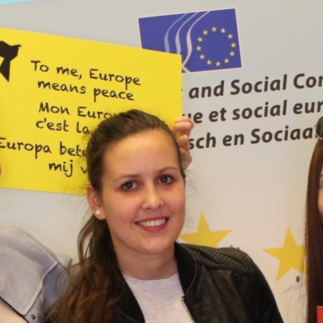 working in EU affairs & PhD candidate at @MVESFSSMU