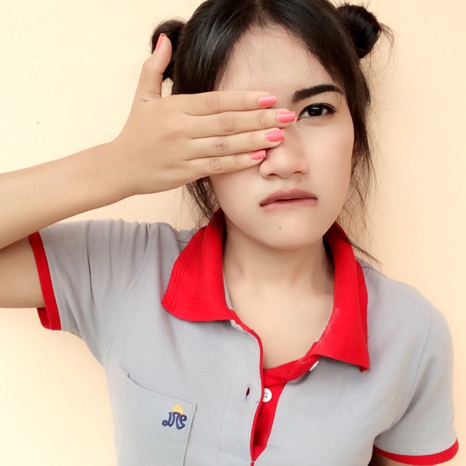 Baby_chickennnn's profile picture. https://t.co/hguGnAGOwD BABY_CHICKEN🐣       SKRU🎓