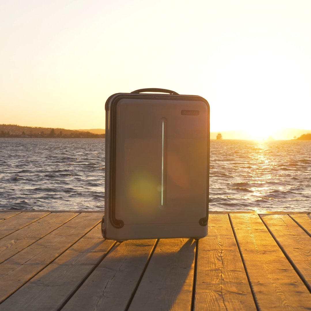 BlueLed - The World’s First Joystick Controlled #Smart #Suitcase! Now live on #Indiegogo: https://t.co/w8EN7ft6Fj. #crowdfunding #tech #startup #travel #luxury