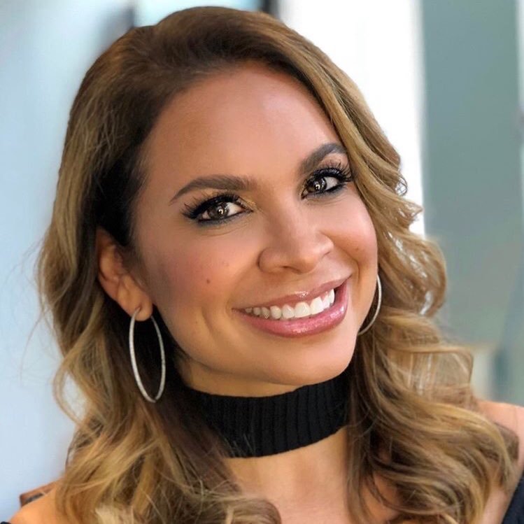 🇳🇮 #NICA #Latina #NYC ♥️ Noah & Asher’s mama♥️ 🎤 📺 TV host 🧘♀️fitness 💄beauty 📧: info@carolinabermudez.com