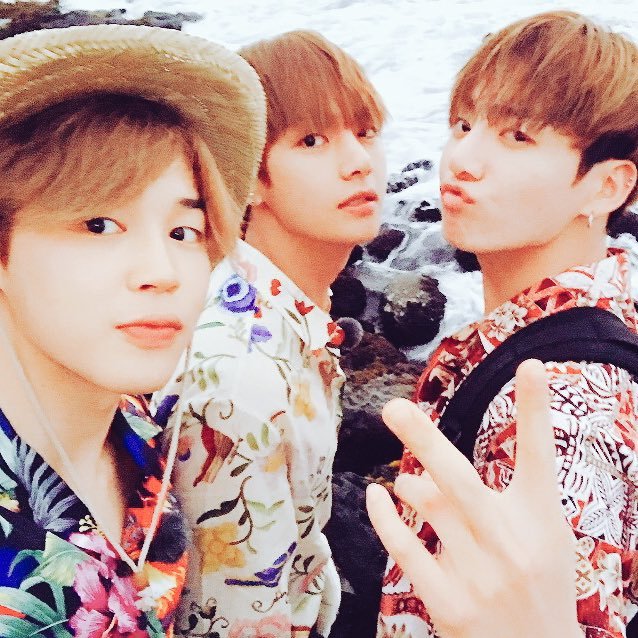 Pandarmy_'s profile picture. 