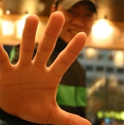 aivert's profile picture. 