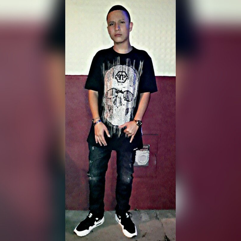 andresl0225's profile picture. 