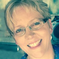 Carrie Gracie(@TheCarrieGracie) 's Twitter Profile Photo