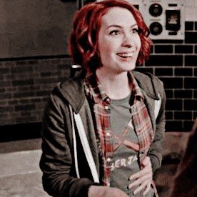 ⠀⠀⠀⠀ ♛ sʜᴇ ᴡᴀs ʟɪᴋᴇ ᴀ ʀᴏsᴇ; ⠀⠀⠀⠀⠀⠀⠀⠀⠀ᴇғғᴏʀᴛʟᴇssʟʏ ʙᴇᴀᴜᴛɪғᴜʟ,⠀⠀⠀⠀⠀⠀⠀⠀⠀ ⠀⠀⠀⠀⠀⠀⠀ ⠀ʙᴜᴛ ᴇxᴛʀᴇᴍᴇʟʏ ᴅᴀɴɢᴇʀᴏᴜs. ♛
⠀⠀⠀⠀⠀⠀⠀⠀ #sᴍᴏʟᴍᴀᴍᴀ ☔